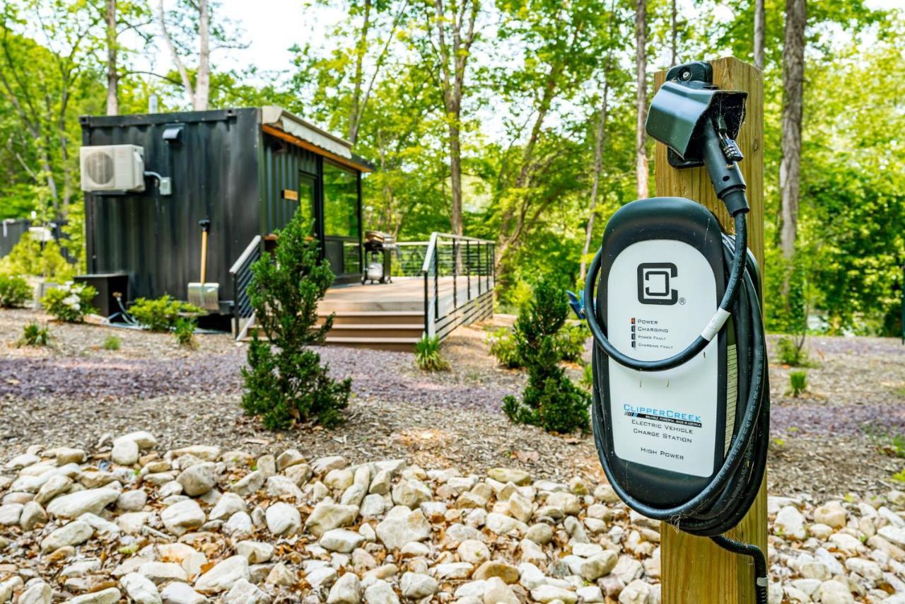 Riverside Tiny Cabin W Hot Tub, Fire Pit, & Kayaks Rileyville Buitenkant foto
